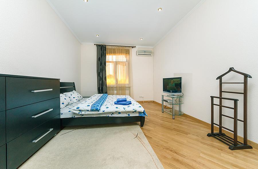 Amazing Two Beds In The Klovskiy Spusk Apartment Kiev Exterior photo