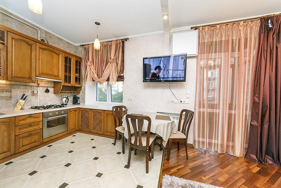 Amazing Two Beds In The Klovskiy Spusk Apartment Kiev Exterior photo